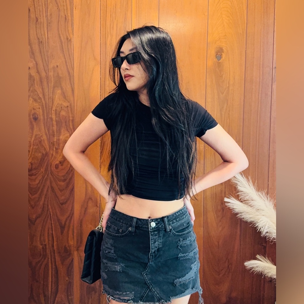 American Eagle Outfitters Black-Washed Ripped Denim Mini Skirt